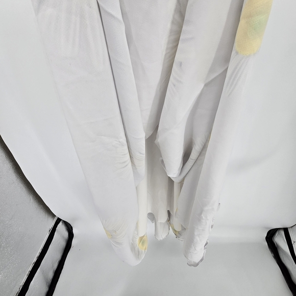 Mar a Mar silver dandilioan long puff sleeve dress size small - Picture 7 of 7